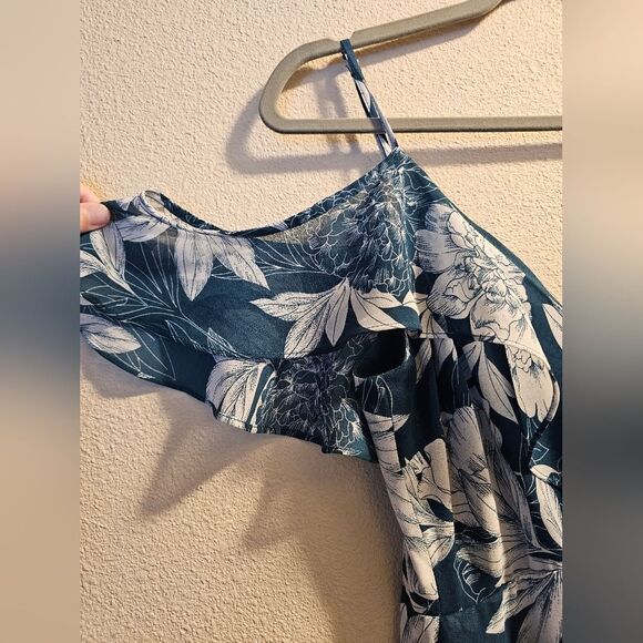 Bardot dress tiered ruffle Maxi dress with spaghetti straps, size Medium/8. New! - Picture 4 of 9